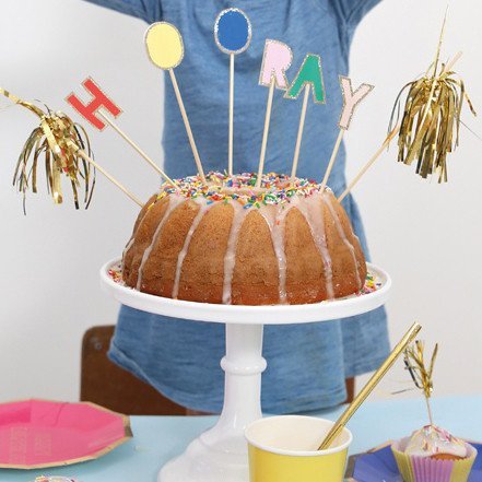 Meri meri hooray! cake topper